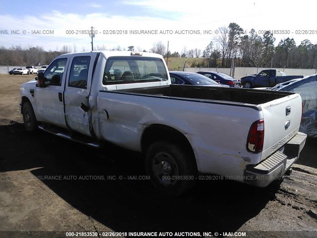 1FTSW20519EA67821 - 2009 FORD F250 SUPER DUTY WHITE photo 3