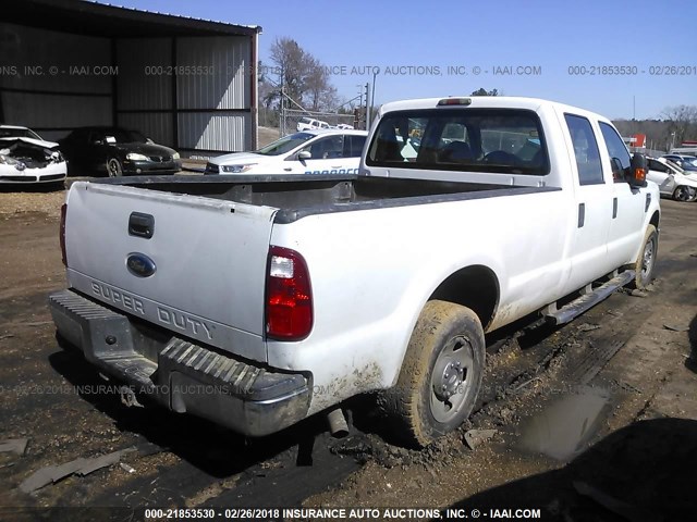 1FTSW20519EA67821 - 2009 FORD F250 SUPER DUTY WHITE photo 4