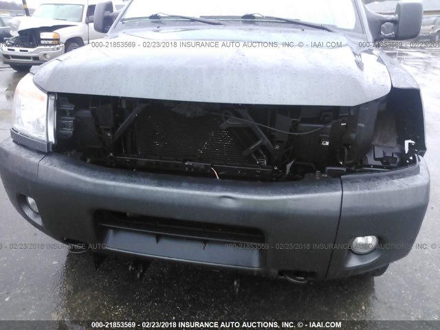 1N6BA0CC7CN325566 - 2012 NISSAN TITAN S/SV/PRO-4X SILVER photo 6