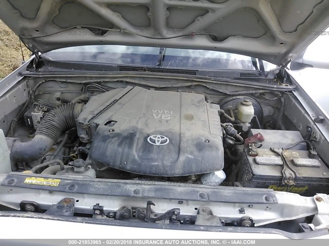 5TELU42NX7Z381870 - 2007 TOYOTA TACOMA DOUBLE CAB ვერცხლისფერი ფოტო 10