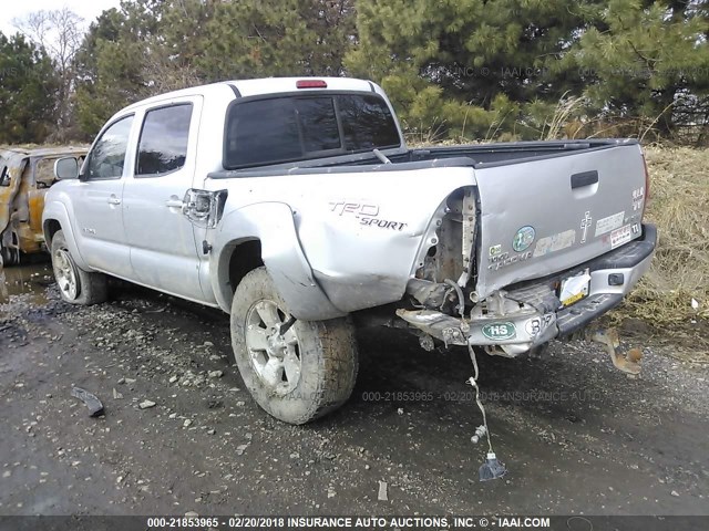 5TELU42NX7Z381870 - 2007 TOYOTA TACOMA DOUBLE CAB SILVER photo 3