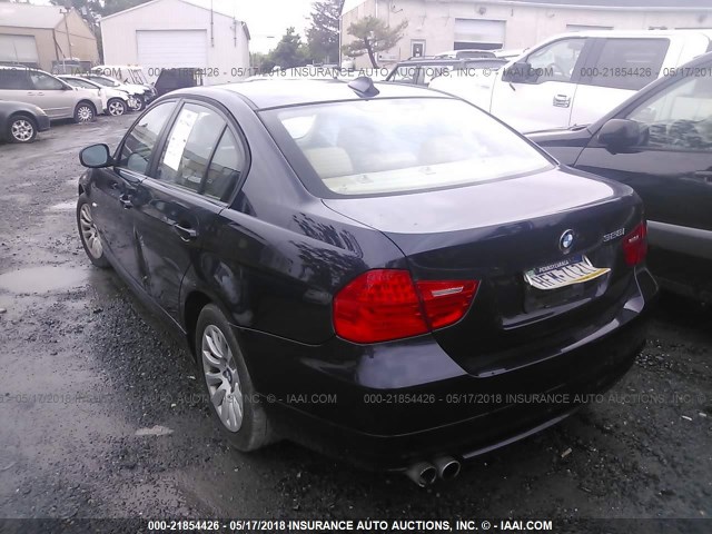 WBAPH57579NL77945 - 2009 BMW 328 I SULEV BLUE photo 3