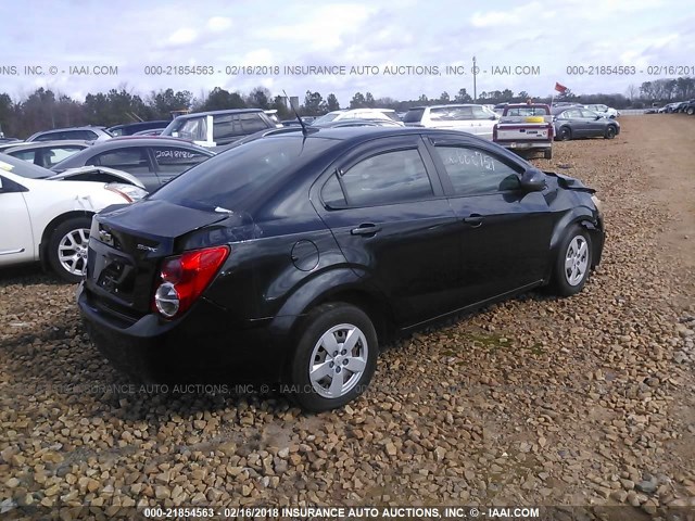 1G1JA5SH0D4179391 - 2013 CHEVROLET SONIC LS 黑色 照片 4