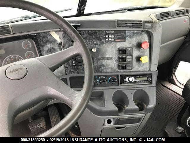 1FUJA6CGX3LK38978 - 2003 FREIGHTLINER CONVENTIONAL COLUMBIA 未知 照片 7