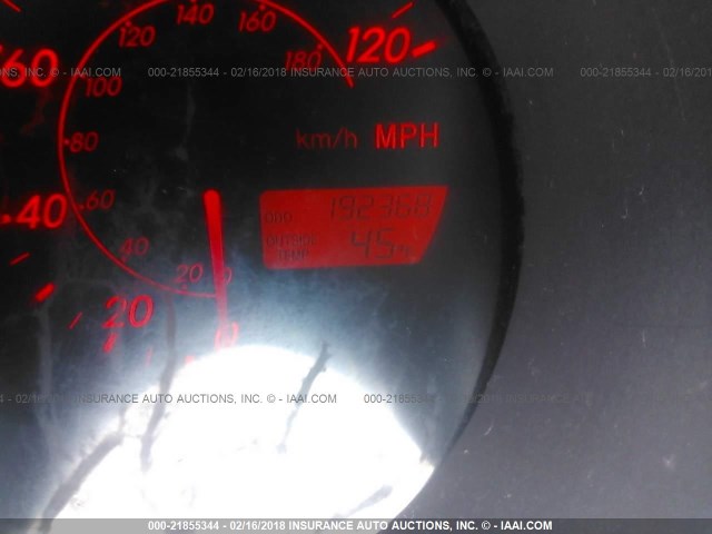 2T1LR32E33C065545 - 2003 TOYOTA COROLLA MATRIX XR BLACK photo 7