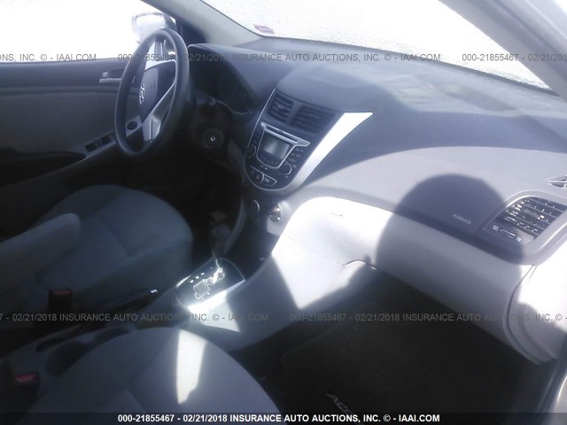 KMHCT4AEXCU089039 - 2012 HYUNDAI ACCENT GLS/GS SILVER photo 5