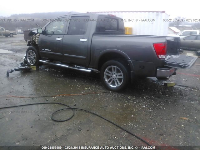 1N6BA0EC8CN305422 - 2012 NISSAN TITAN S/SV/SL/PRO-4X GRAY photo 3