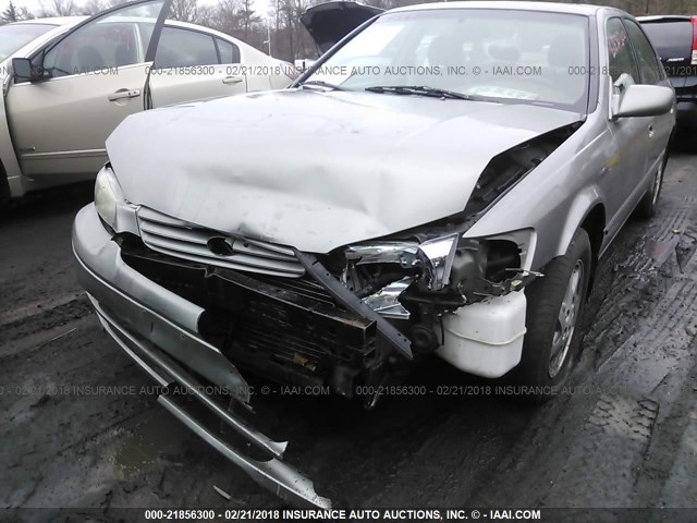 4T1BF22K6VU008360 - 1997 TOYOTA CAMRY CE/LE/XLE 灰色 照片 6