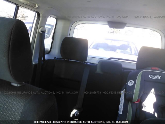 JTLKT324064083548 - 2006 TOYOTA SCION XB WHITE photo 8