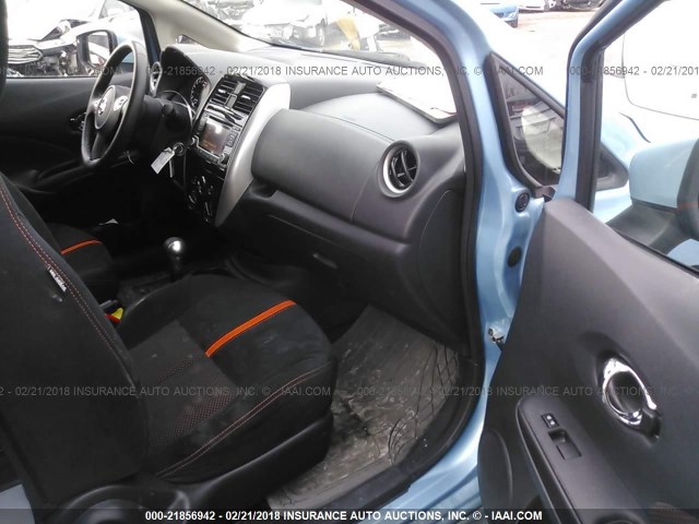 3N1CE2CP6FL445053 - 2015 NISSAN VERSA NOTE S/S PLUS/SV/SL/SR BLUE photo 5