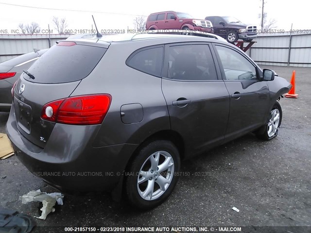 JN8AS58T28W001433 - 2008 NISSAN ROGUE S/SL GRAY photo 4