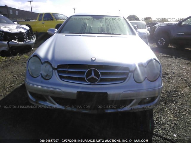 WDBTJ56H38F258976 - 2008 MERCEDES-BENZ CLK 350 SILVER photo 6