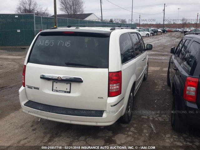 2A8HR64XX8R735016 - 2008 CHRYSLER TOWN & COUNTRY LIMITED WHITE photo 4