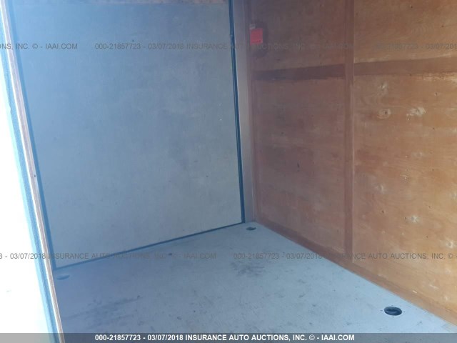 5NHUTW218GB626618 - 2016 FOREST RIVER ENCLOSED CARGO  银色 照片 8