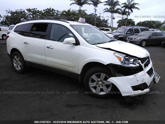 1GNKRGED0CJ269432 - 2012 CHEVROLET TRAVERSE LT WHITE photo 1