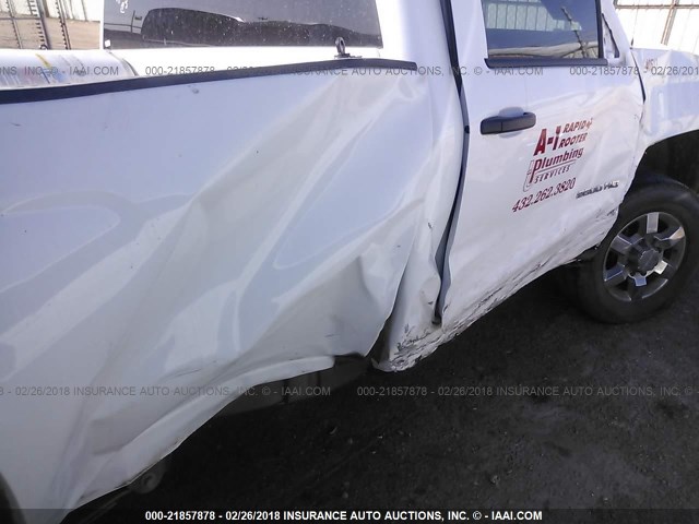 1GC0KUEGXGZ203569 - 2016 CHEVROLET SILVERADO K2500 HEAVY DUTY WHITE photo 6