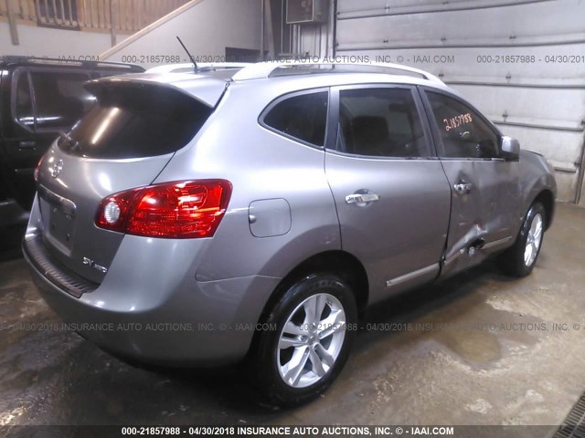 JN8AS5MV6DW600921 - 2013 NISSAN ROGUE S/SV SILVER photo 4