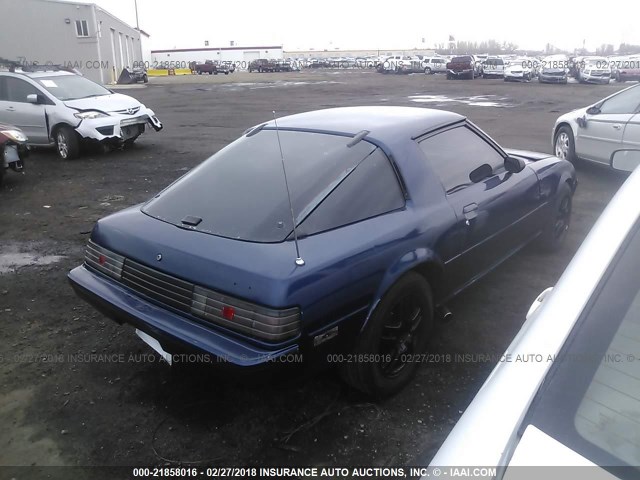 JM1FB3311D0762902 - 1983 MAZDA RX7 BLUE photo 4