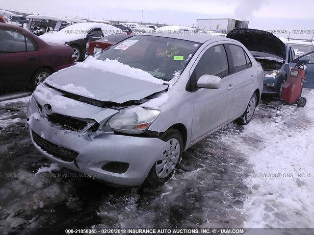 JTDBT4K3XC1416554 - 2012 TOYOTA YARIS SILVER photo 2