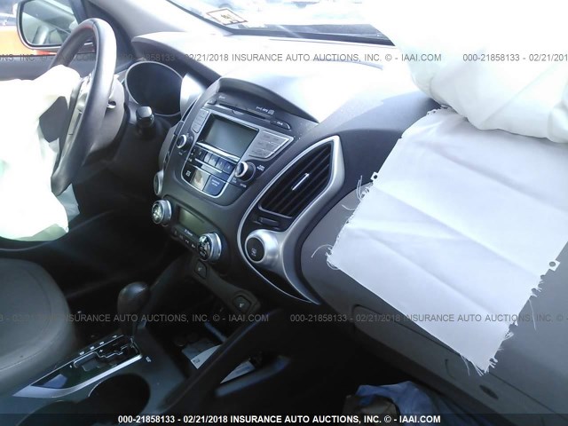 KM8JU3ACXDU555079 - 2013 HYUNDAI TUCSON GLS/LIMITED 棕色 照片 5