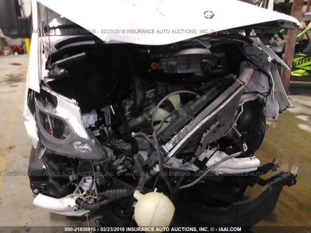 WD3PE8DC4F5950631 - 2015 MERCEDES-BENZ SPRINTER 2500 WHITE photo 10