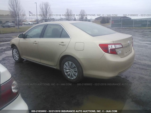 4T1BF1FK3CU585672 - 2012 TOYOTA CAMRY SE/LE/XLE Қоңыр фото 3