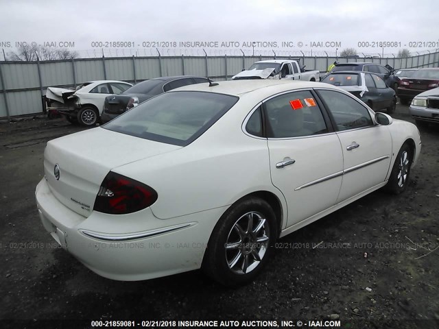 2G4WE587361242087 - 2006 BUICK LACROSSE CXS WHITE photo 4