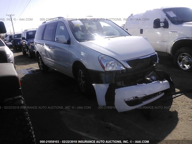 KNDMG4C74E6537861 - 2014 KIA SEDONA LX WHITE photo 1