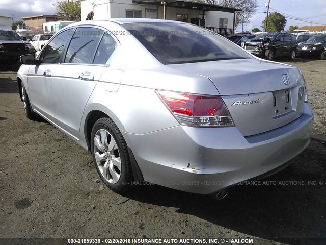 1HGCP36718A048158 - 2008 HONDA ACCORD EX SILVER photo 3