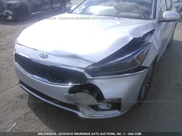 KNALC4J14H5057848 - 2017 KIA CADENZA PREMIUM/LIMITED SILVER photo 6