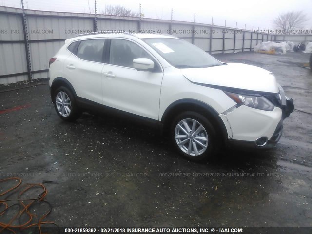 JN1BJ1CP7HW026434 - 2017 NISSAN ROGUE SPORT S/SV/SL WHITE photo 1