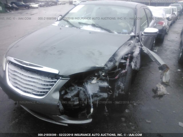 1C3CCBCG0DN513710 - 2013 CHRYSLER 200 LIMITED GRAY photo 6