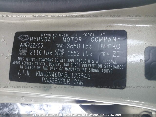 KMHDN46D45U125843 - 2005 HYUNDAI ELANTRA GLS/GT GOLD photo 9