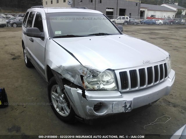 1J4GR48K85C707459 - 2005 JEEP GRAND CHEROKEE LAREDO/COLUMBIA/FREEDOM GRAY photo 1