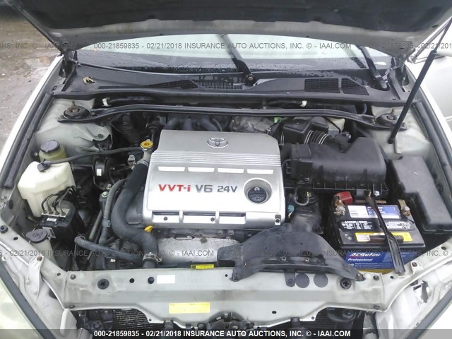 4T1BF32K15U095865 - 2005 TOYOTA CAMRY LE/XLE/SE ვერცხლისფერი ფოტო 10