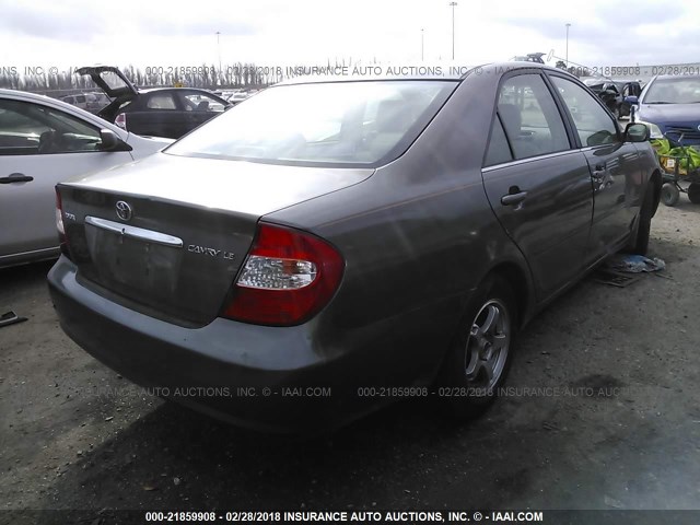 4T1BE32K62U635905 - 2002 TOYOTA CAMRY LE/XLE/SE GRAY photo 4