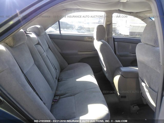 4T1BE32K62U635905 - 2002 TOYOTA CAMRY LE/XLE/SE GRAY photo 8