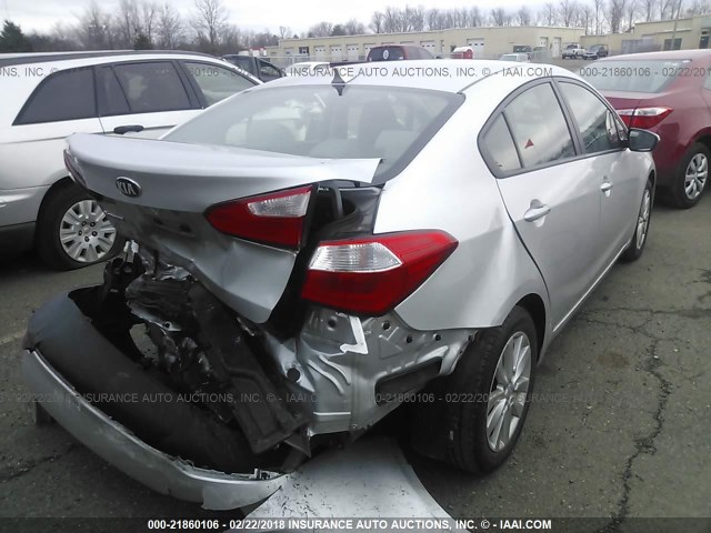 KNAFX4A6XF5272080 - 2015 KIA FORTE LX SILVER photo 4