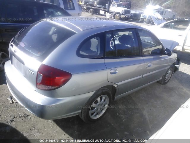 KNADC165736134844 - 2003 KIA RIO CINCO SILVER photo 4