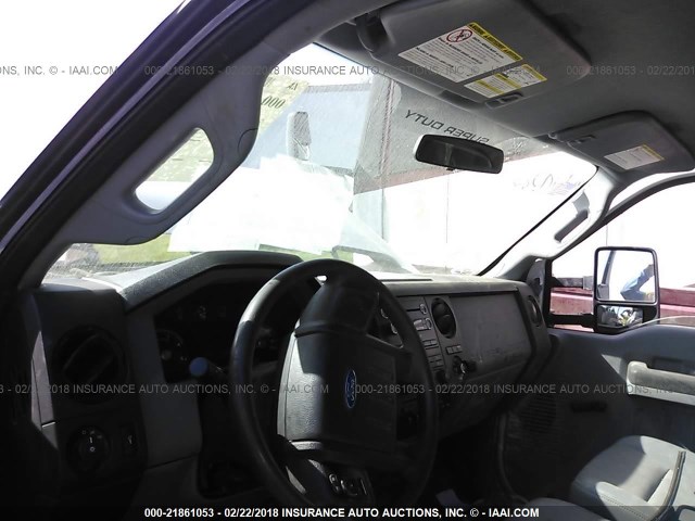 1FDUF5HT0FEA53977 - 2015 FORD F550 SUPER DUTY WHITE photo 5