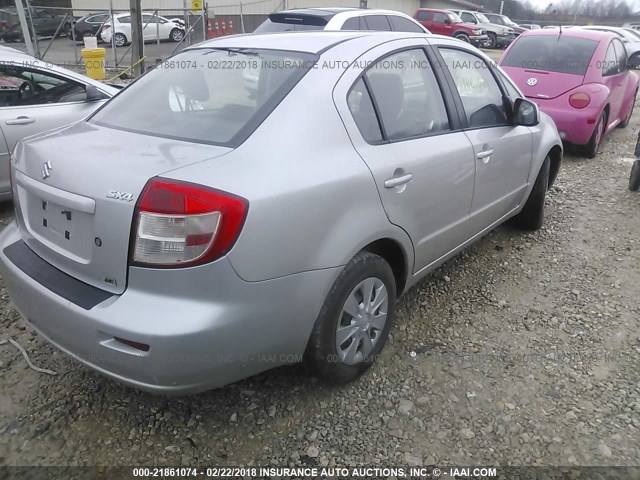 JS2YC5A25A6300581 - 2010 SUZUKI SX4 LE SILVER photo 4