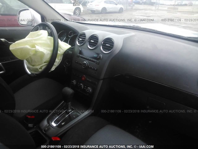 3GNAL2EK5ES585389 - 2014 CHEVROLET CAPTIVA LS 银色 照片 5