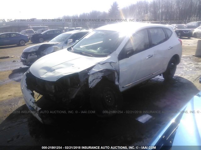 JN8AS5MV8BW289196 - 2011 NISSAN ROGUE S/SV/KROM WHITE photo 2