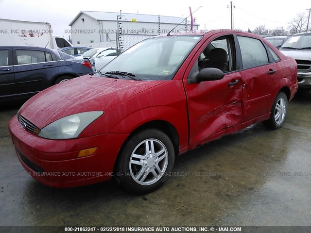 1FAFP34354W176160 - 2004 FORD FOCUS SE COMFORT/SE SPORT RED photo 2