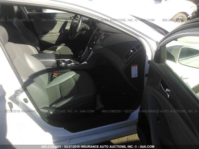 KMHEC4A48CA059250 - 2012 HYUNDAI SONATA HYBRID WHITE photo 5