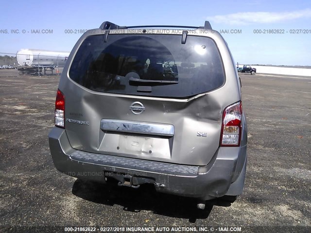 5N1AR18U86C614160 - 2006 NISSAN PATHFINDER LE/SE/XE GRAY photo 6