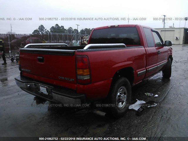 1GCFC29U8XZ121044 - 1999 CHEVROLET SILVERADO C2500 RED photo 4