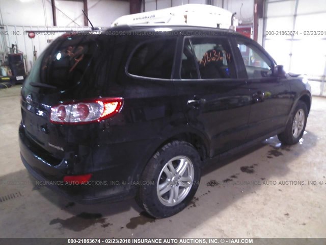 5XYZG3AB4BG002366 - 2011 HYUNDAI SANTA FE GLS BLACK photo 4