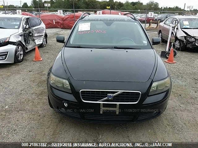 YV1MW390352108834 - 2005 VOLVO V50 2.4I BLACK photo 6