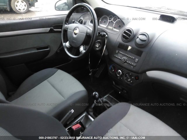 KL1TD6DE7BB136179 - 2011 CHEVROLET AVEO LS/LT 白色 照片 5